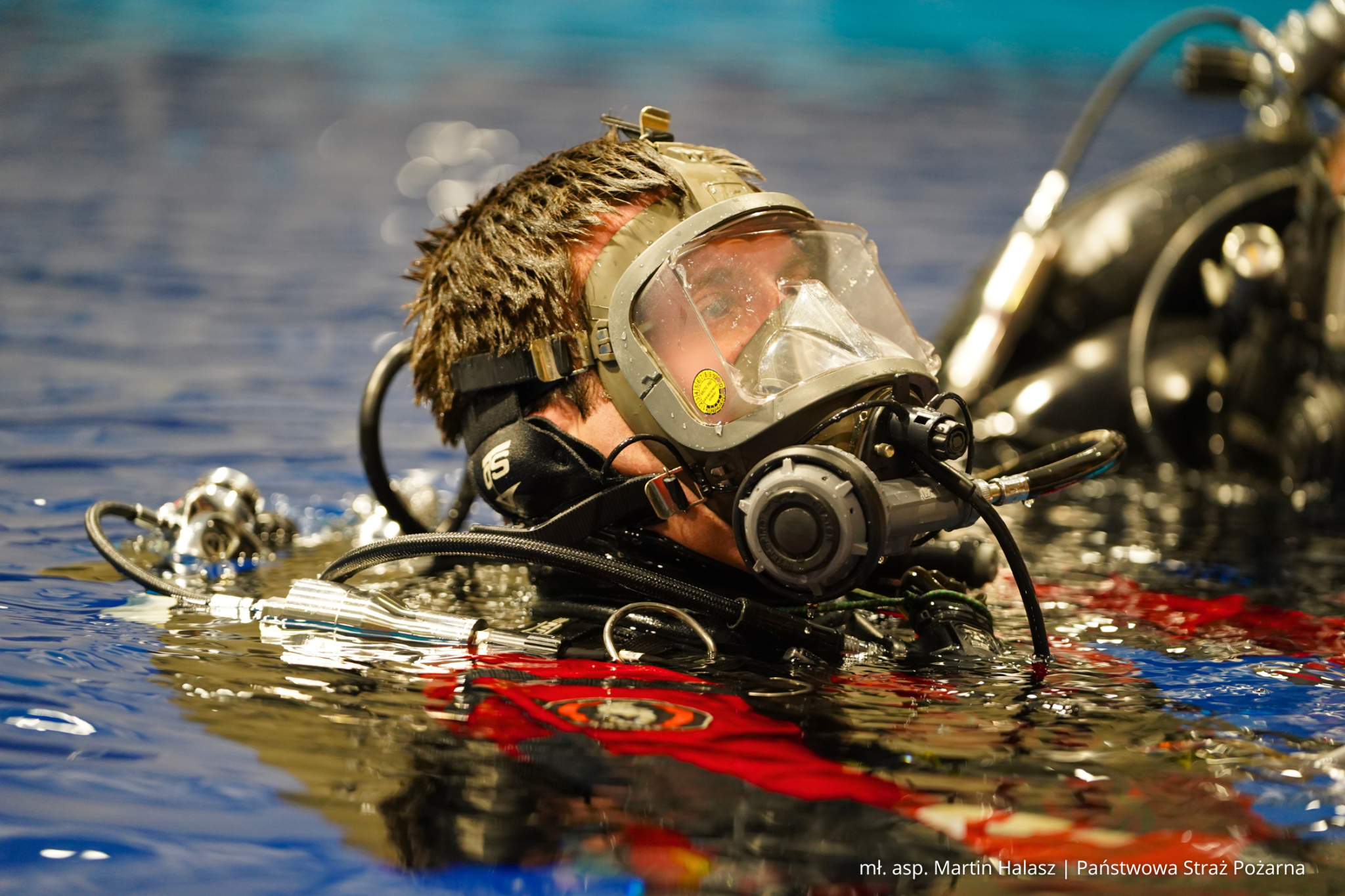 strażak-nurek PSP
