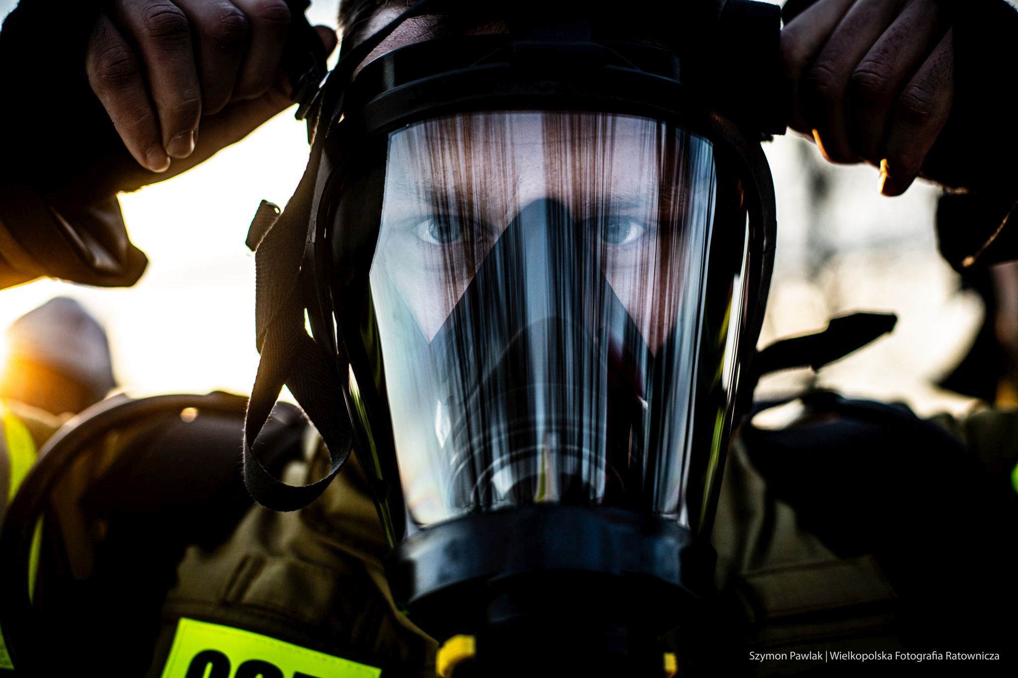 Oko w oko ze strażakiem